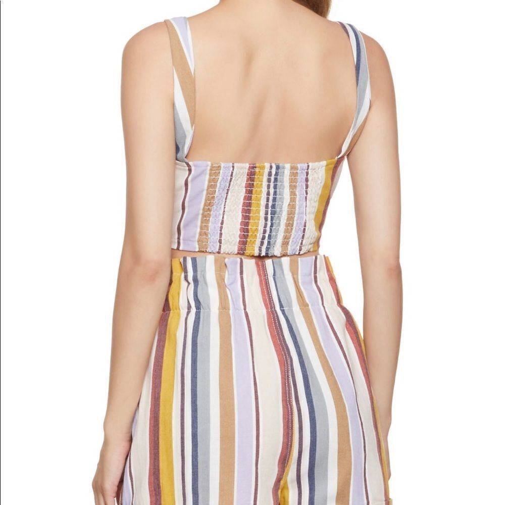 Striped Crop Top - Picture 3 of 4